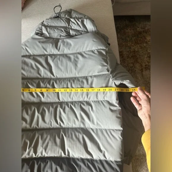 Nike puffer jacket - Picture 4 of 6